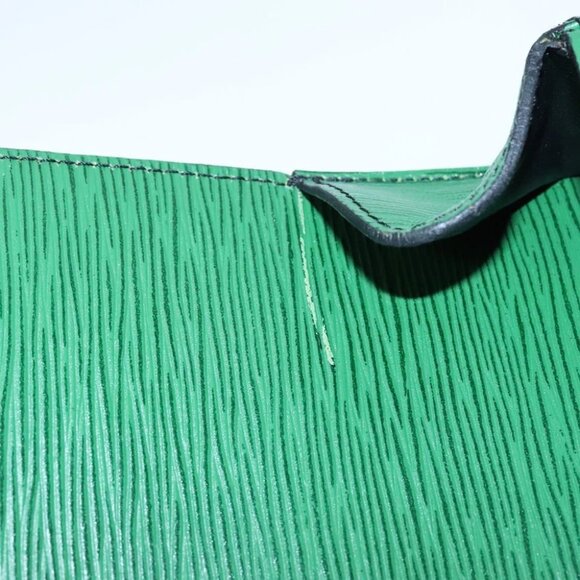 LOUIS VUITTON Epi Saint Cloud GM Shoulder Bag Green M52194 LV Auth 92485 - Picture 9 of 16